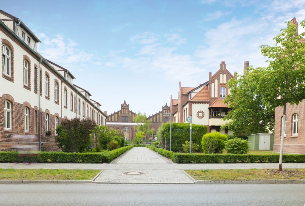 Karl Marx Straße 2-s